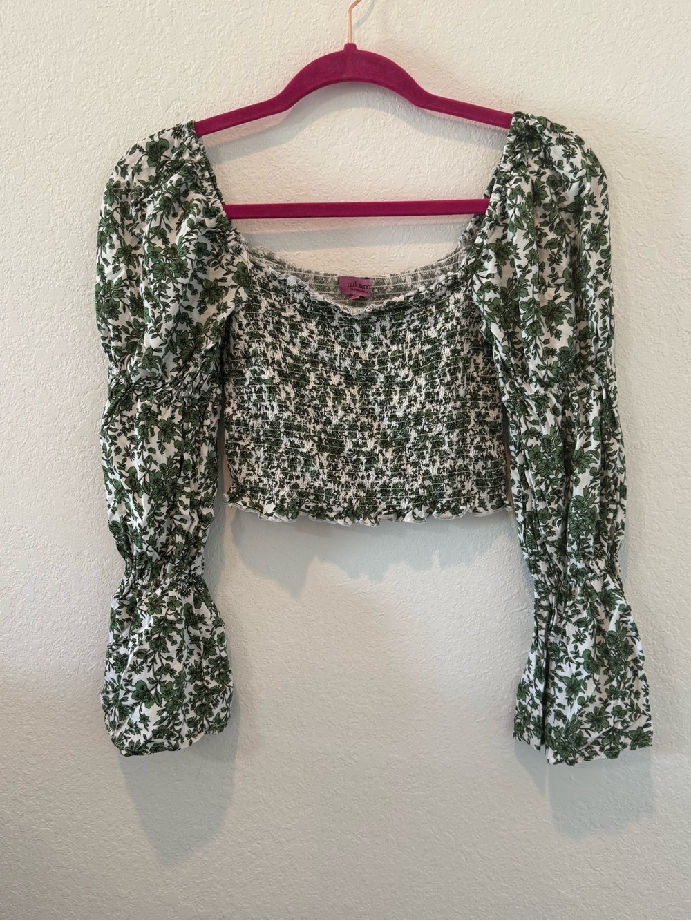 Francesca’s Mi Ami Tullaby Floral Smocked Crop Top Green Puff Bell Sleeve S